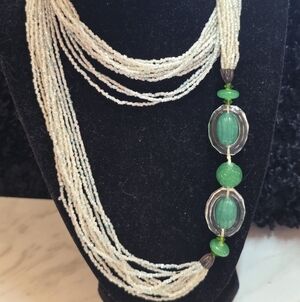 Elegant Green and Beaded Necklace